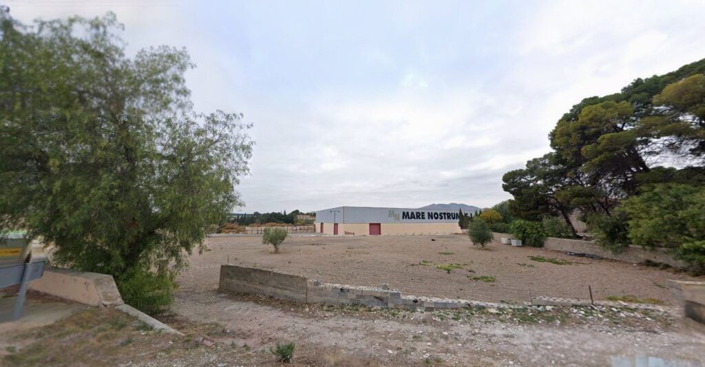 Terreno en venta en C. La Mola